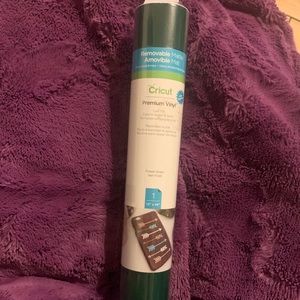Cricut removable matte vinyl Forrest green new